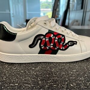 White Classic Sneakers